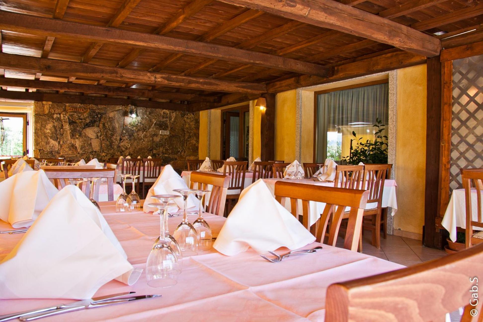 Hotel Alador