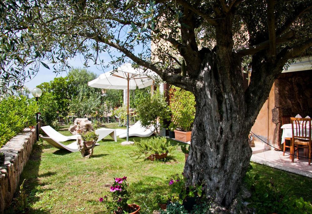 Alador Hotel *
